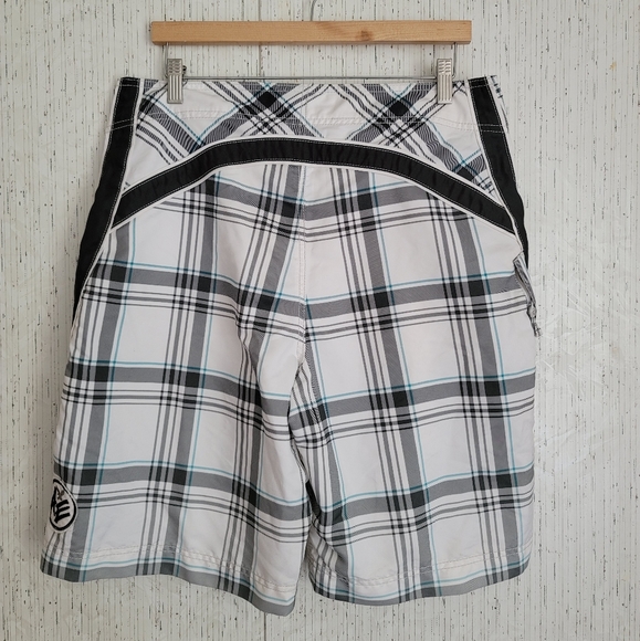 American Eagle Swim Shorts - Picture 3 of 3